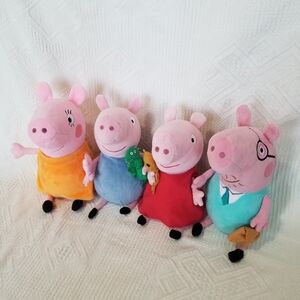 Peppa Pig Family Plush Toy Set - Multicolor